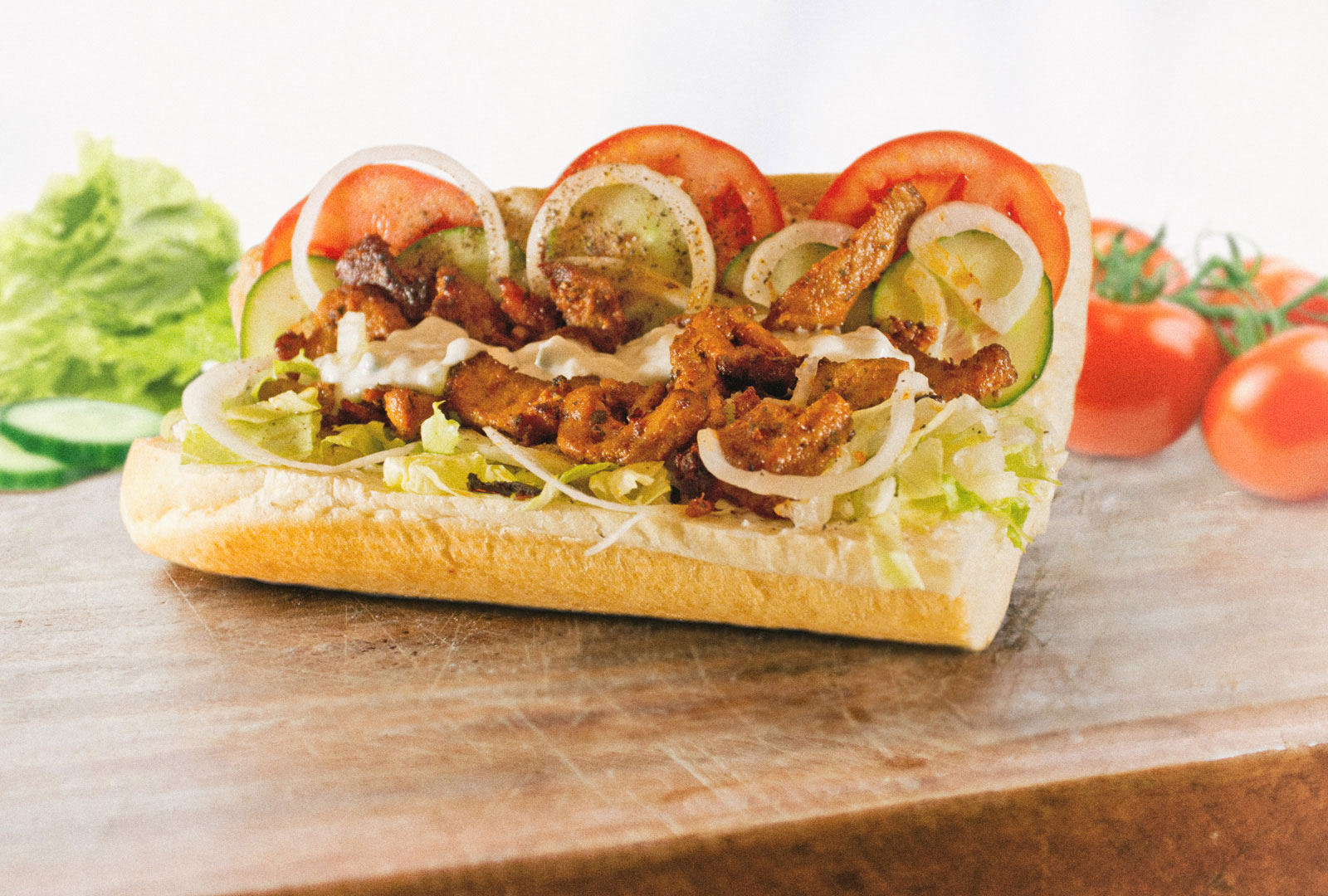 Produktfoto Griechisches Sub-Sandwich mit Gyros, Schafskäse und Zaziki